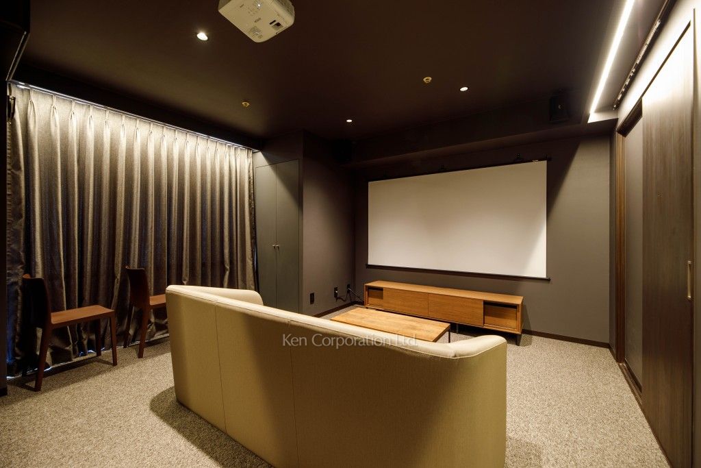 Cinema and Music Lounge