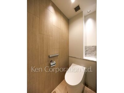 Lavatory