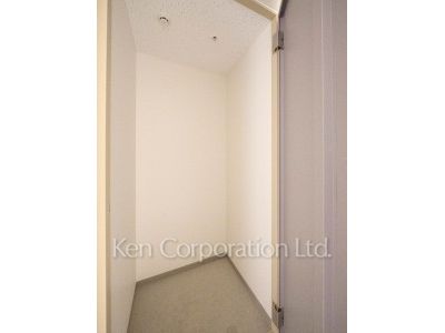 ※Photo of the same layout on 10 floor. Decoration and fixture may