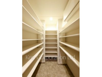 Closet