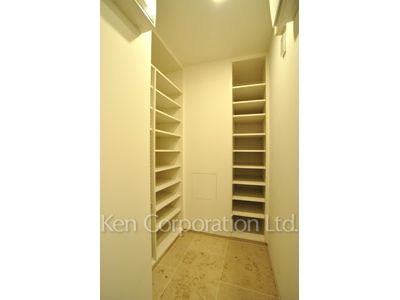 Closet