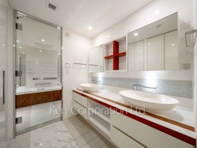 Powder Room